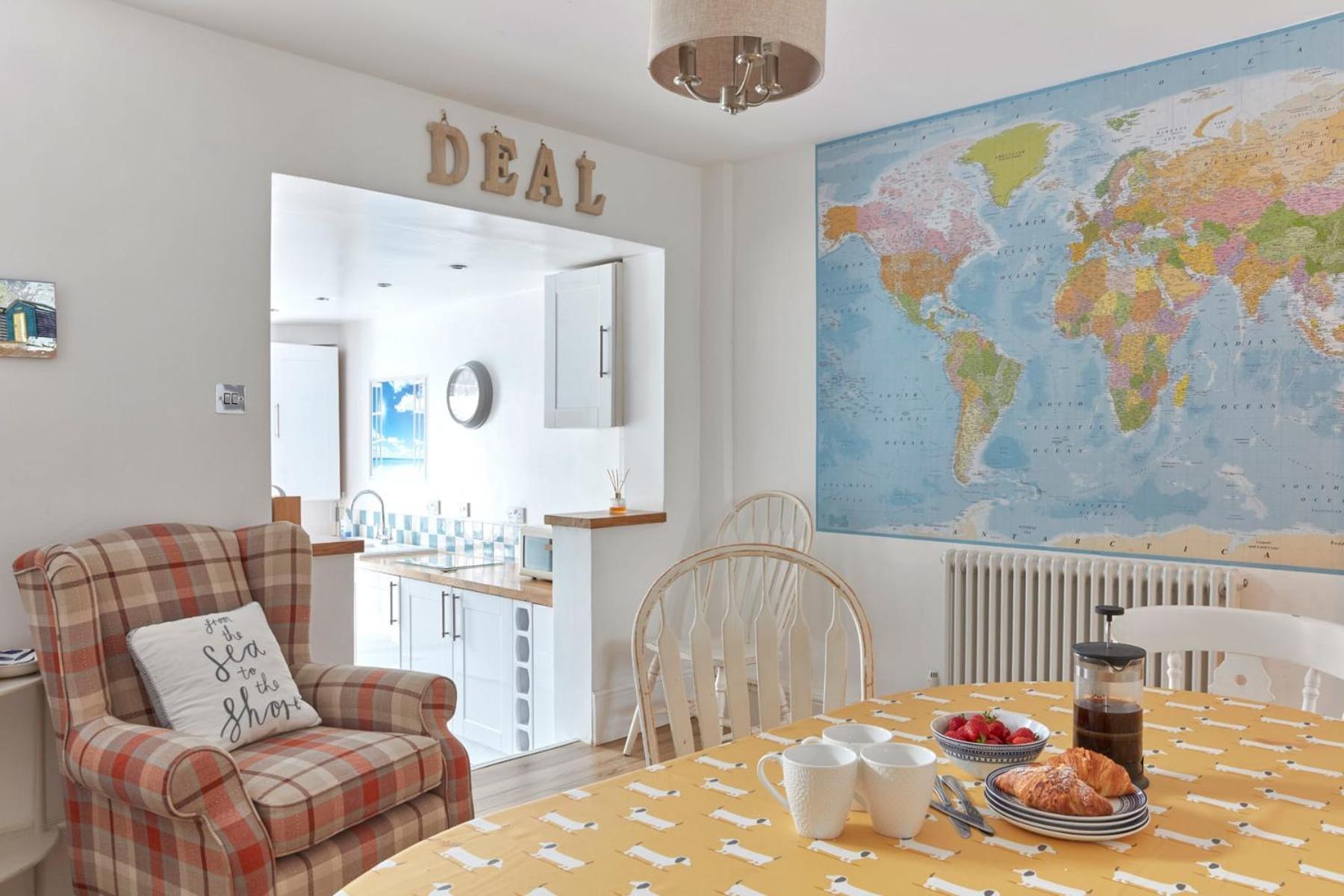 דיל Spacious Coastal Cottage Close To Beach - Bailey Cottage מראה חיצוני תמונה